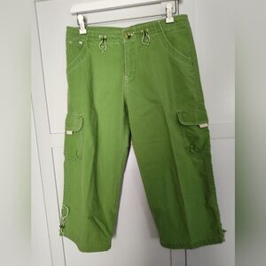 Vintage Union Bay Green Cargo Capris Sz 7 (30" Waist ) Unworn Condition